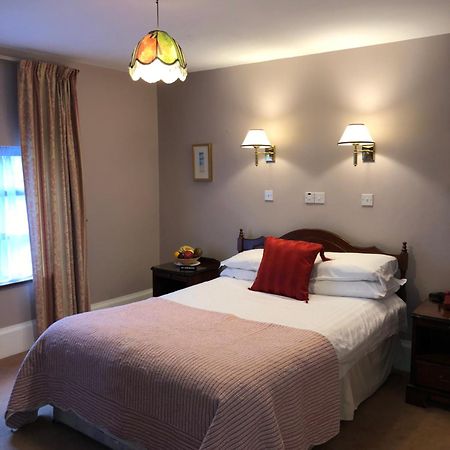 Castlerea Tully'S Hotel מראה חיצוני תמונה